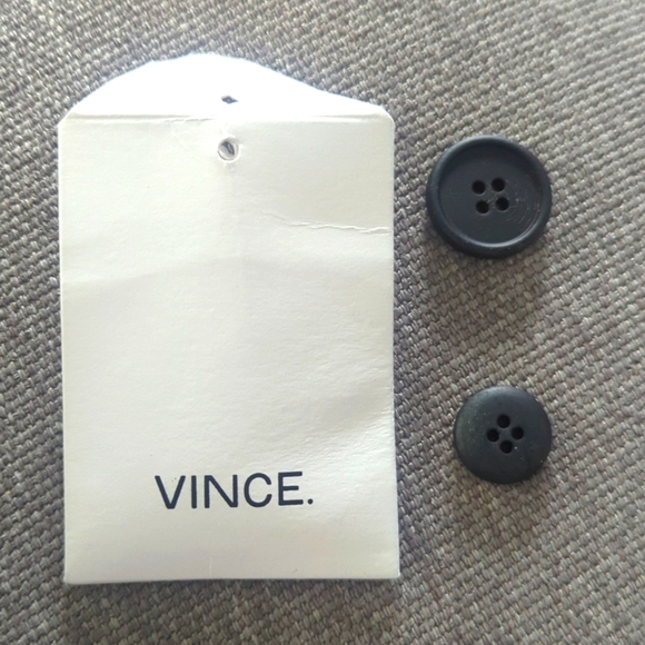 Designer Prada Valentino Dolce & Gabbana Shirt & Suit Extra Buttons - New - Picture 2 of 11